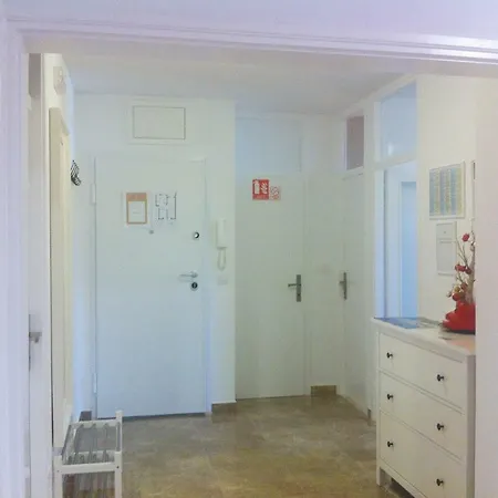 Comfortable Bukvic דוברובניק